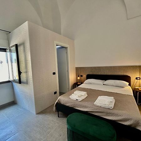 Ferienwohnung Nonno Uccio Castri di Lecce Exterior foto